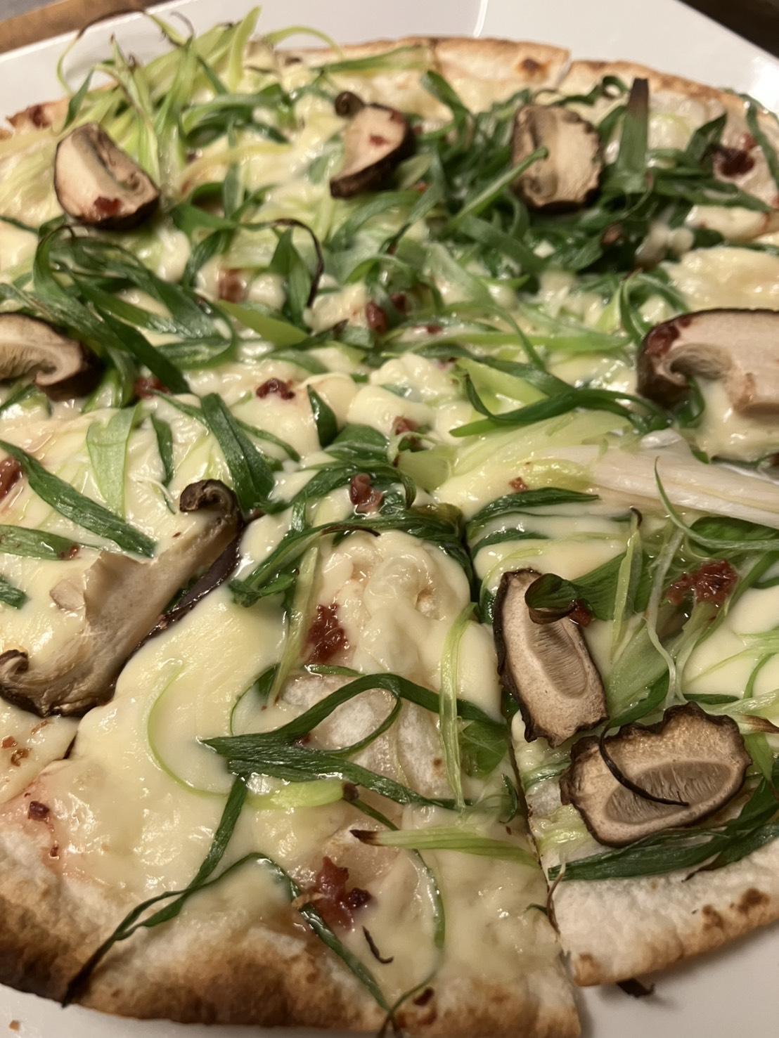 名物ピザ 季節の野菜
